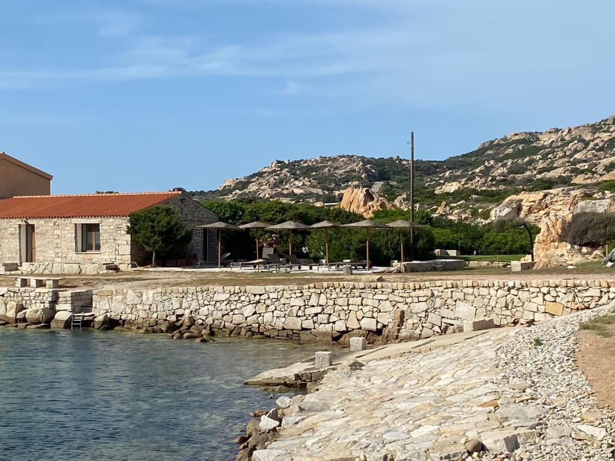 Appartamento Il Caracolo A Cala Francese La Maddalena  Eksteriør bilde