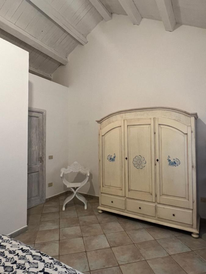 Appartamento Il Caracolo A Cala Francese La Maddalena  Eksteriør bilde